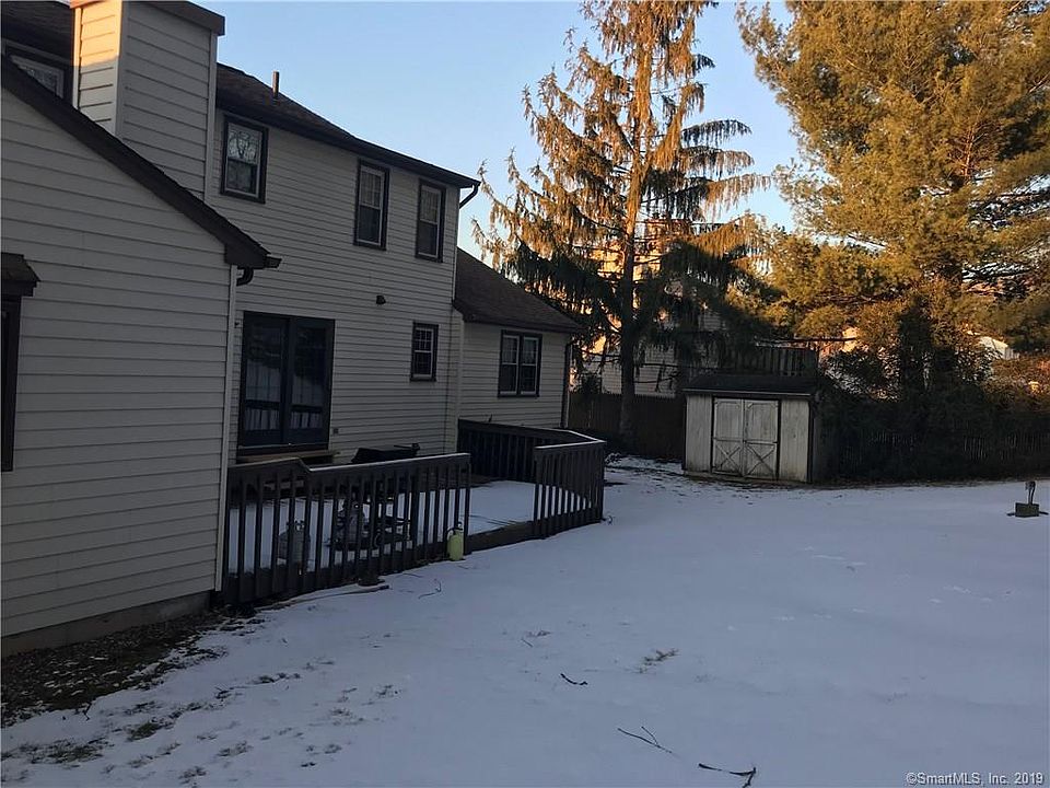 2nd image of 24 Pondside Ln