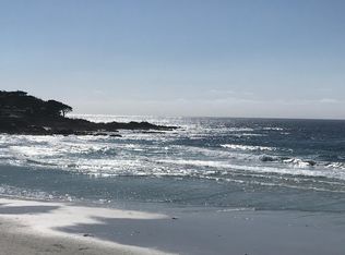 105 17th St #4, Pacific Grove, CA 93950