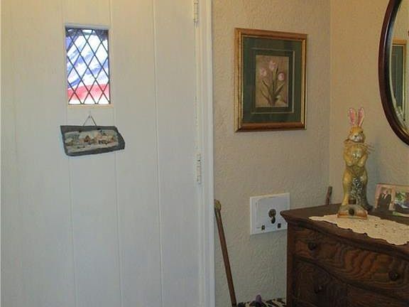 2nd image of 211 Berkshire Ave