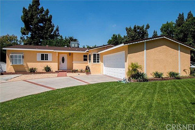 1st image of 10139 Saloma Ave