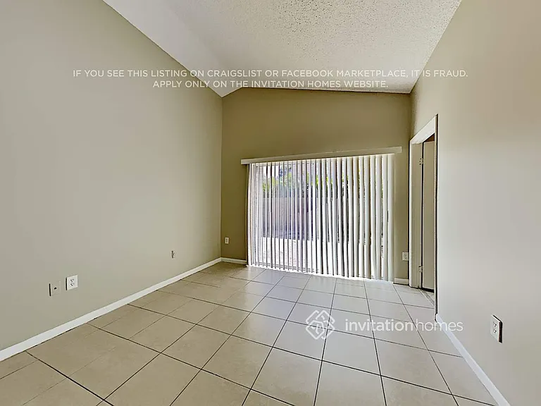 22315 SW 100th Ave — Photo 5