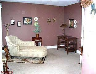 2nd image of 8 Harmonie Dr