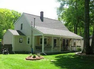 23 Waterman Lake Dr, Glocester, RI 02814