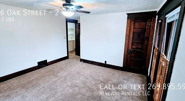 206 Oak St #2 — Photo 20