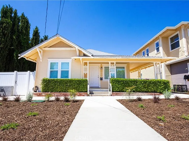 1042 San Juan St — Photo 16
