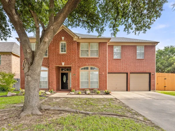 6952 Canyon Springs Rd, Fort Worth, TX 76132