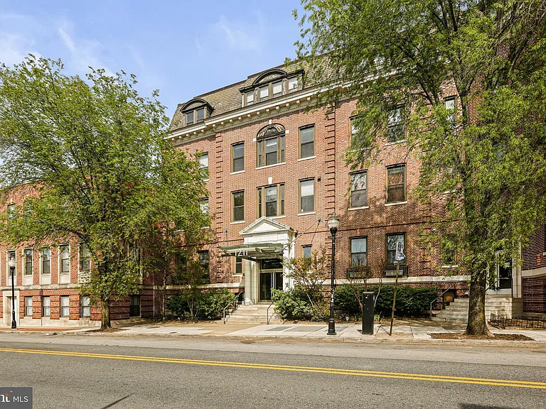 1211 Light St #308 — Photo 29
