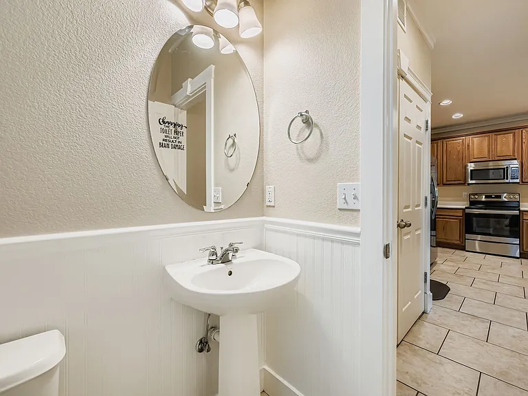 8150 Snow Bowl Hts — Photo 4