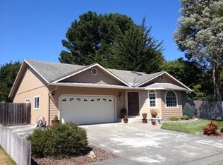 3401 Tami Dr, Fortuna, CA 95540