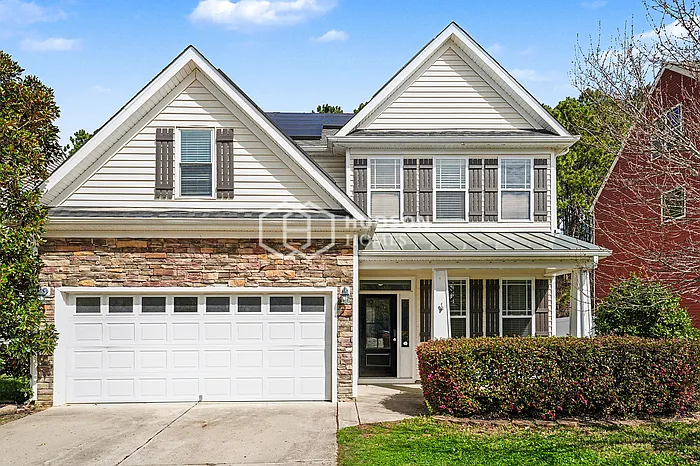 4 bed, 2.5 bath, 2320 sqft, $2,299 — Photo 1