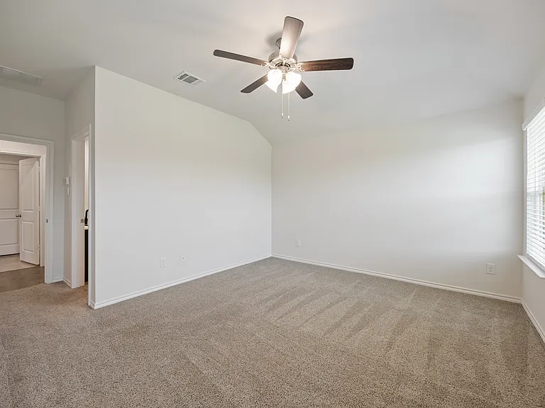 214 Crookedfield Dr — Photo 20
