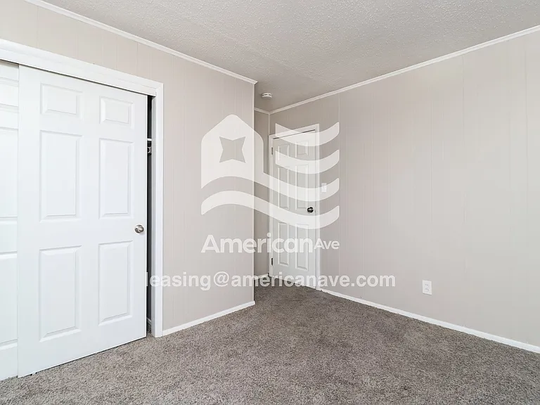 1148877_007_wm_-_main_bedroom_13497408.jpg