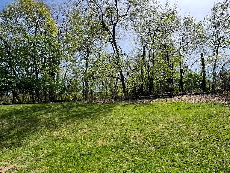 2111 Florence Ave #A — Photo 13