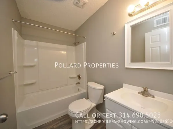 25 Westwood Vlg, Wright City, MO 63390