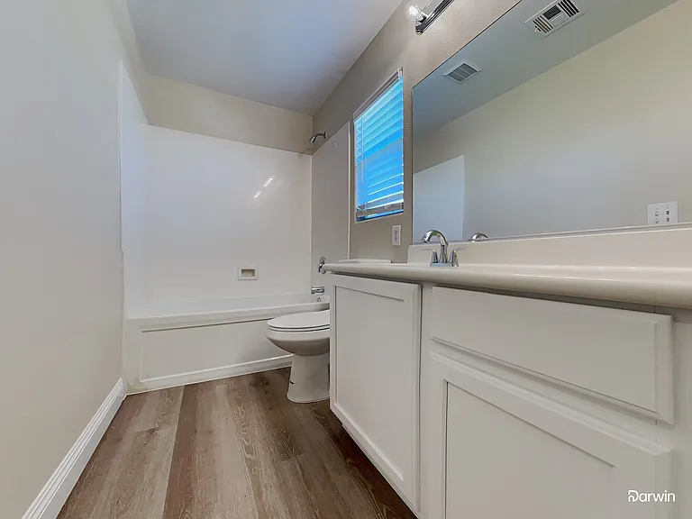 9436 Liquid Loco St — Photo 14