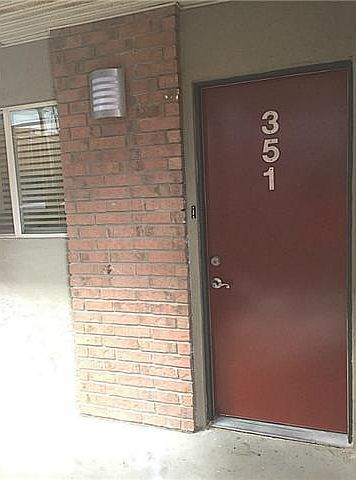1st image of 4433 Stanton St #Kt15