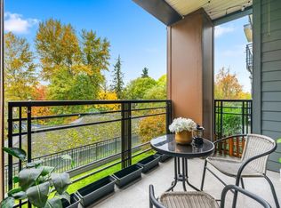 20062 Fraser Hwy #206, Langley, BC V3A0E6