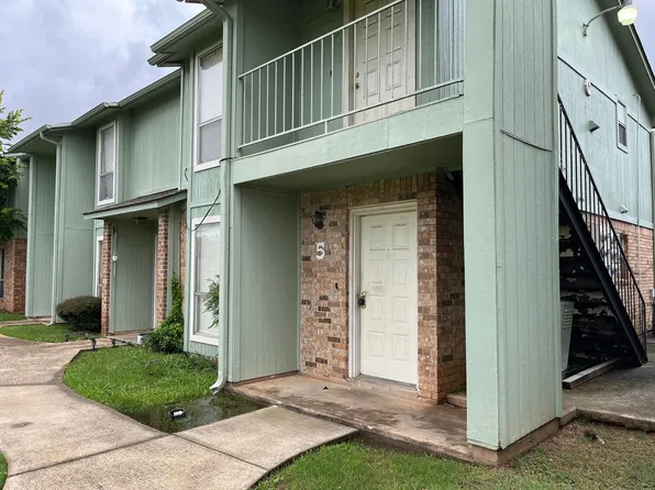5705 E Texas St APT 5, Bossier City, LA 71111