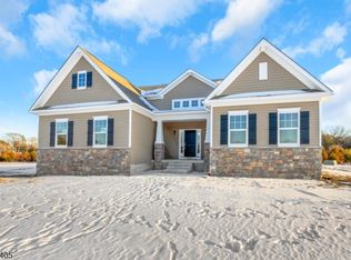 33 Barbertown Point Breeze, Kingwood Twp., NJ 08825