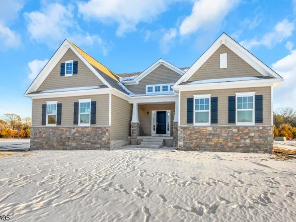 33 Barbertown Point Breeze, Kingwood Twp., NJ 08825