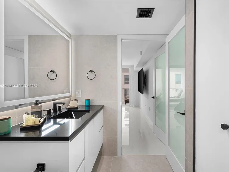 1200 Brickell Bay Dr #2812 — Photo 14