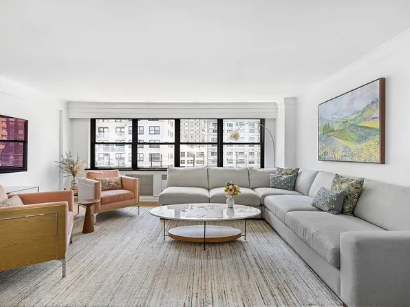 399 E 72nd St #12AB, New York, NY 10021