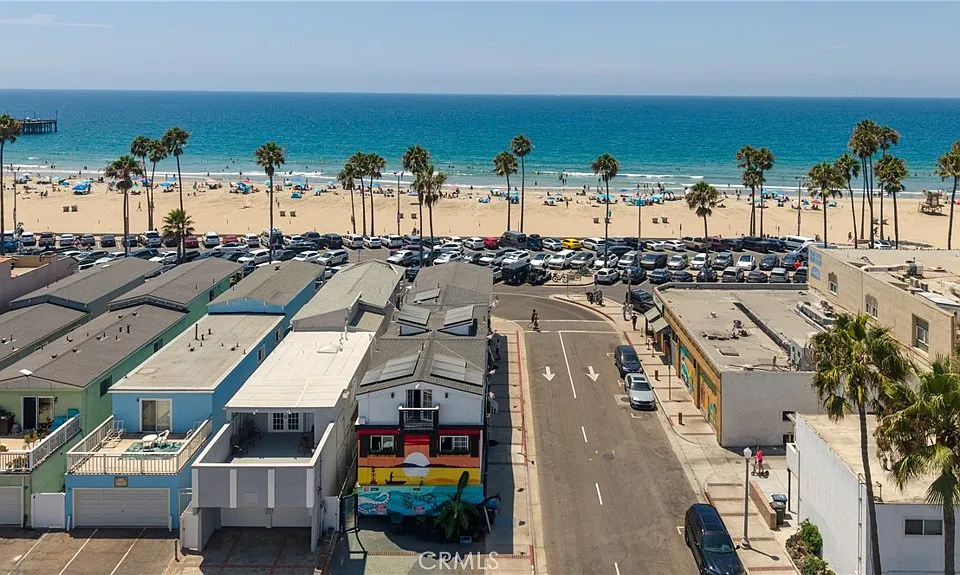 2214 W Oceanfront #A