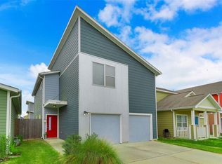 4318 Cetti St, Houston, TX 77009