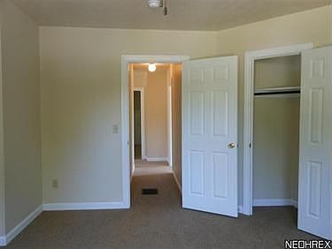 5th image of 6004 Whittier Ave