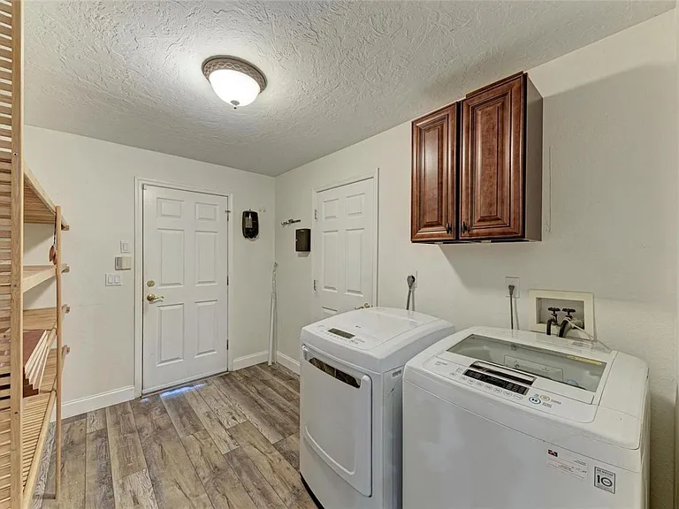 13615 4th Ave NE — Photo 33