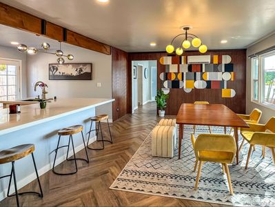 5011 E Mountain View Dr, San Diego, CA, 92116
