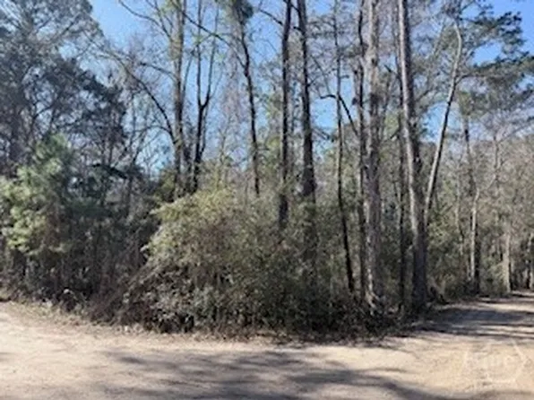 138-140 Dogwood Lane, Midway, GA 31320