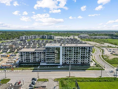 1530 Lauzon Rd #322 Photo 1
