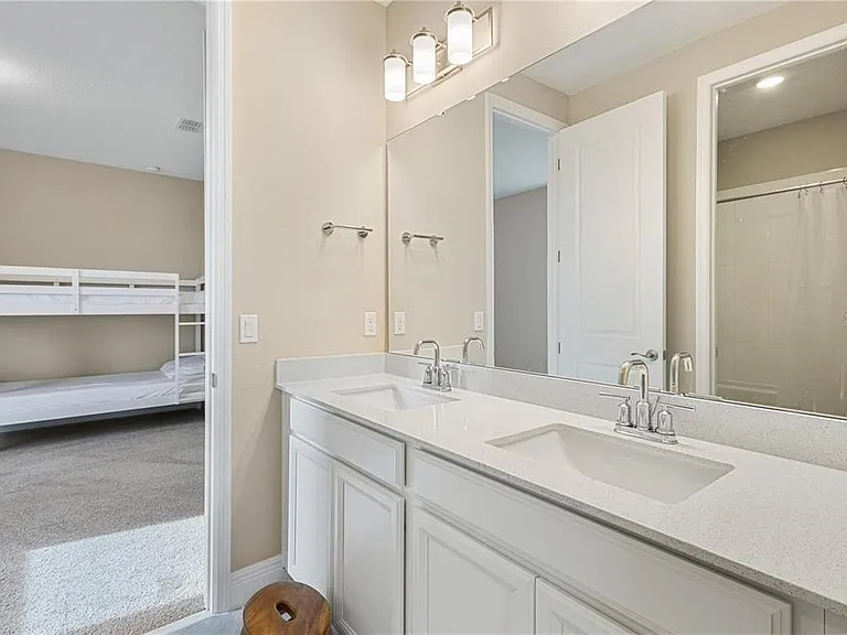 16031 Silver Brook Way — Photo 28