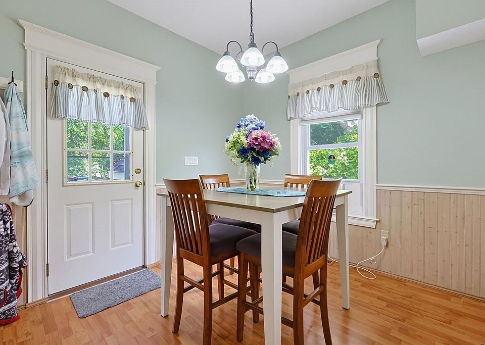1st image of 80 Pearl St #1