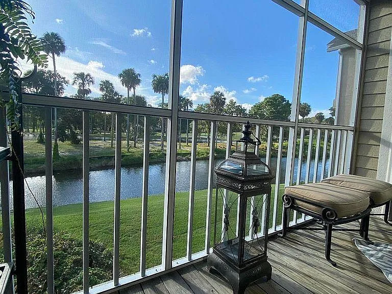 400 Sandiron Cir — Photo 1
