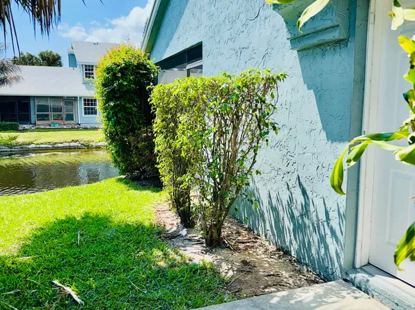3795 Island Club Circle E #10, Lake Worth, FL 33462