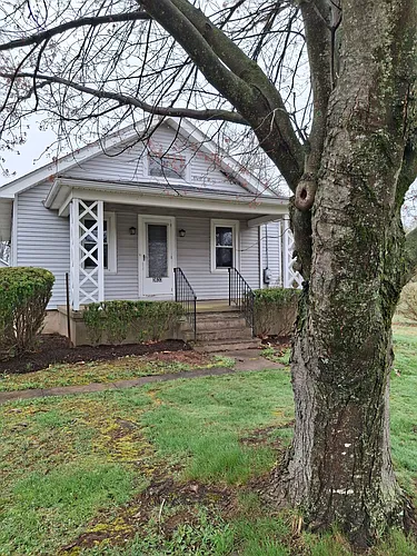 3633 Ferry Rd Photo 1