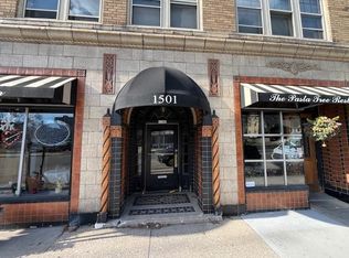 1501 N Farwell Ave APT 5, Milwaukee, WI 53202