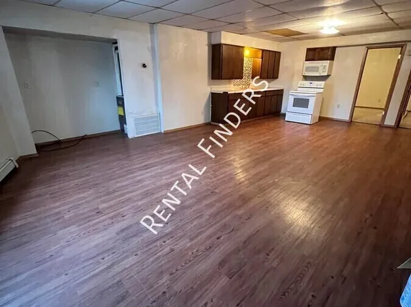 222 E Main St #6, Chilton, WI 53014