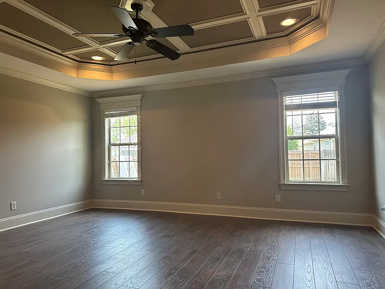 4561 Amelia Cir — Photo 17