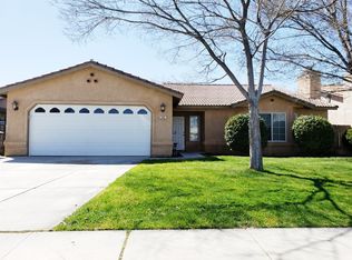 225 Walker Ln, Coalinga, CA 93210