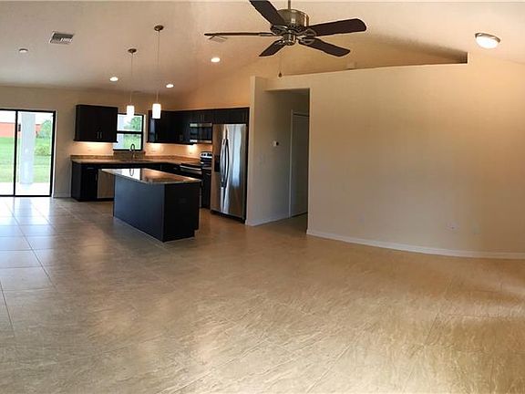 2nd image of 601 Norman Ave