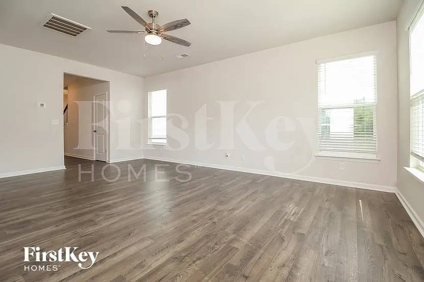 Building Photo - 302 Ashborne Ln