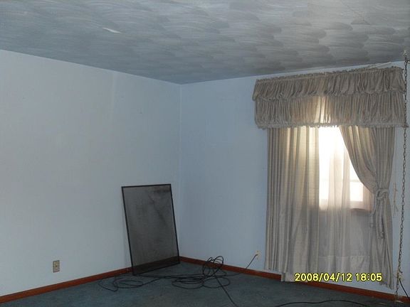 2nd image of 1240 N Kaley St
