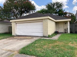 11123 Willwood Dr, Houston, TX 77072
