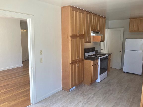 4th image of 4115 Beresford St APT 1