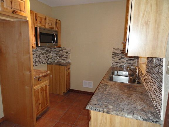 3rd image of 108 E Pine Ave