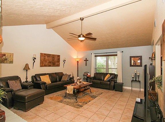 5th image of 11511 Olivewood Dr