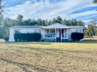 14233 Mastro Ln, Southport, FL 32409